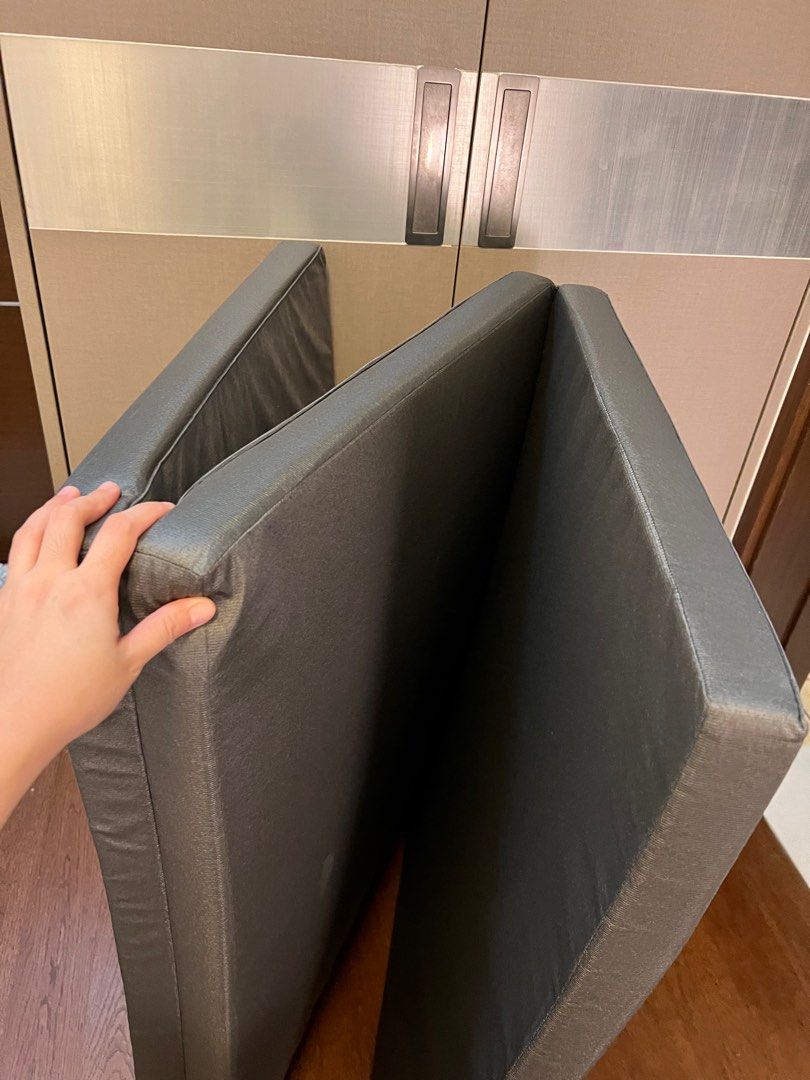 Foam store guest mattress