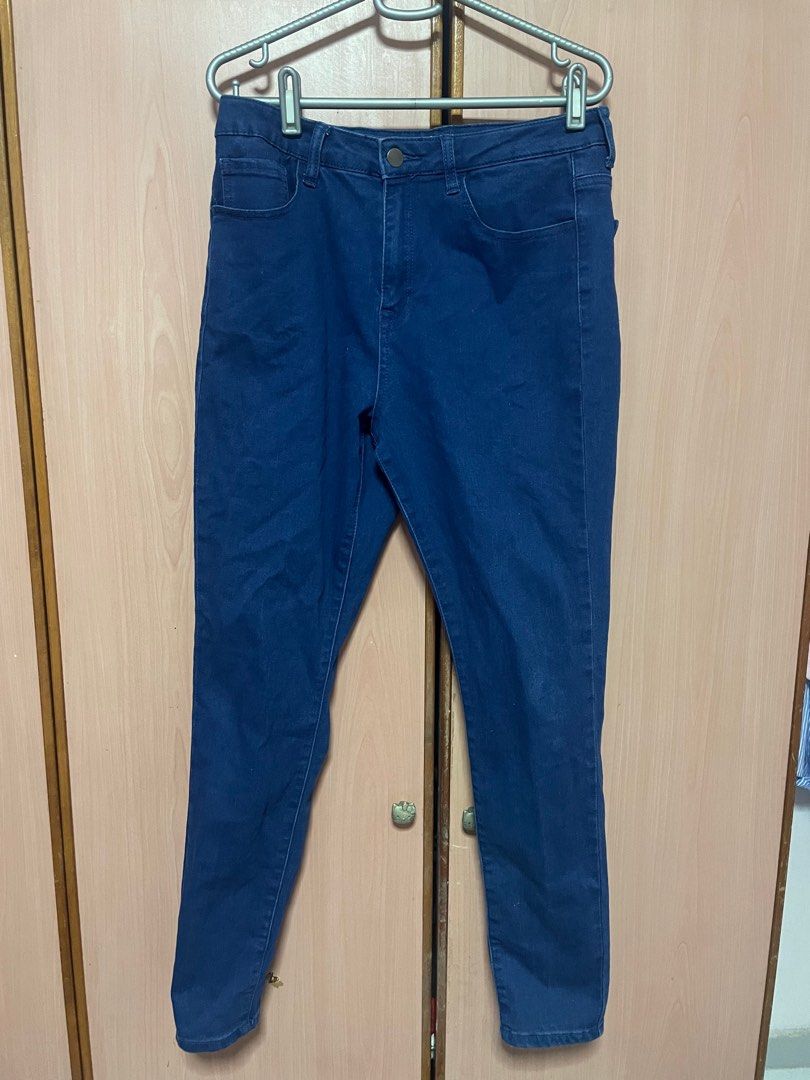 Forever 21 Jeans size 29 Women s Fashion Bottoms Jeans