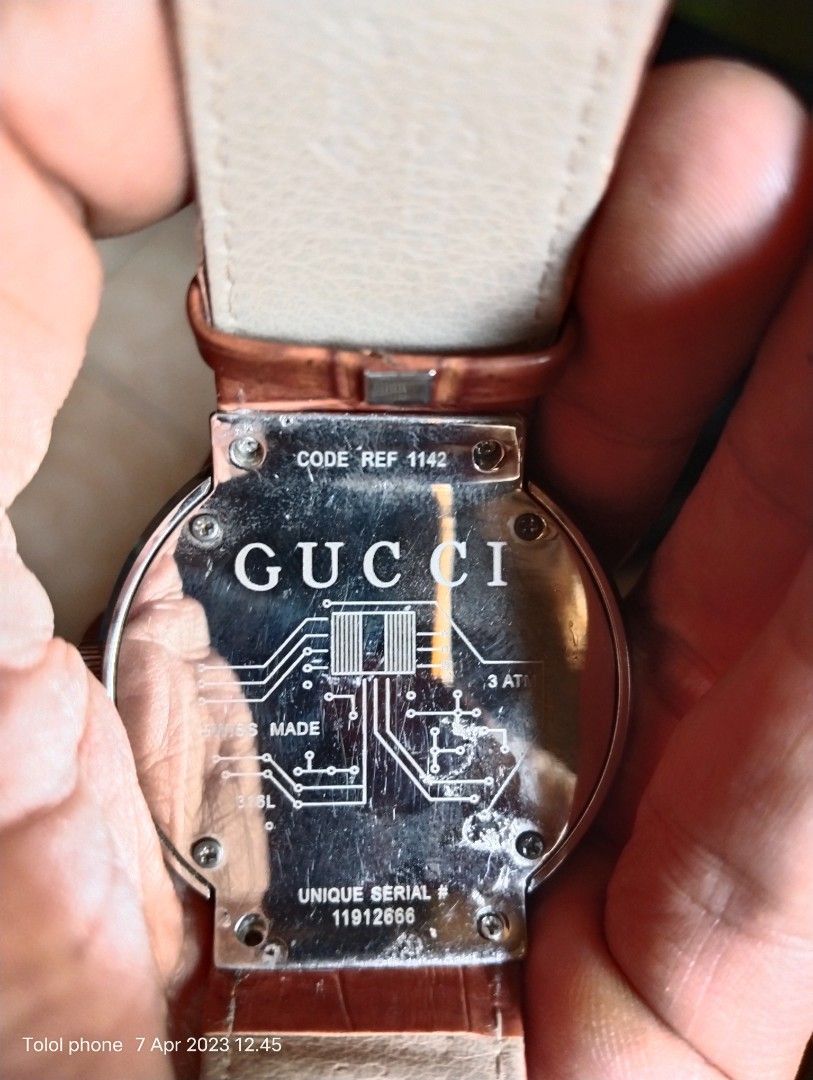 Gucci 1142 seri 11912668 Fesyen Pria Jam Tangan di Carousell