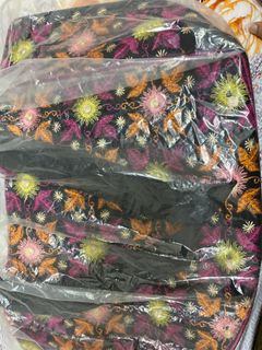 （分類：）位於 。 由 asrqb 提交（商品編號 1225253032，圖片 1）。簡介： 。