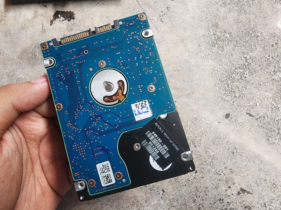 Hardisk HDD Internal PC Laptop 2.5 Hitachi 320GB SATA 00, Elektronik ...