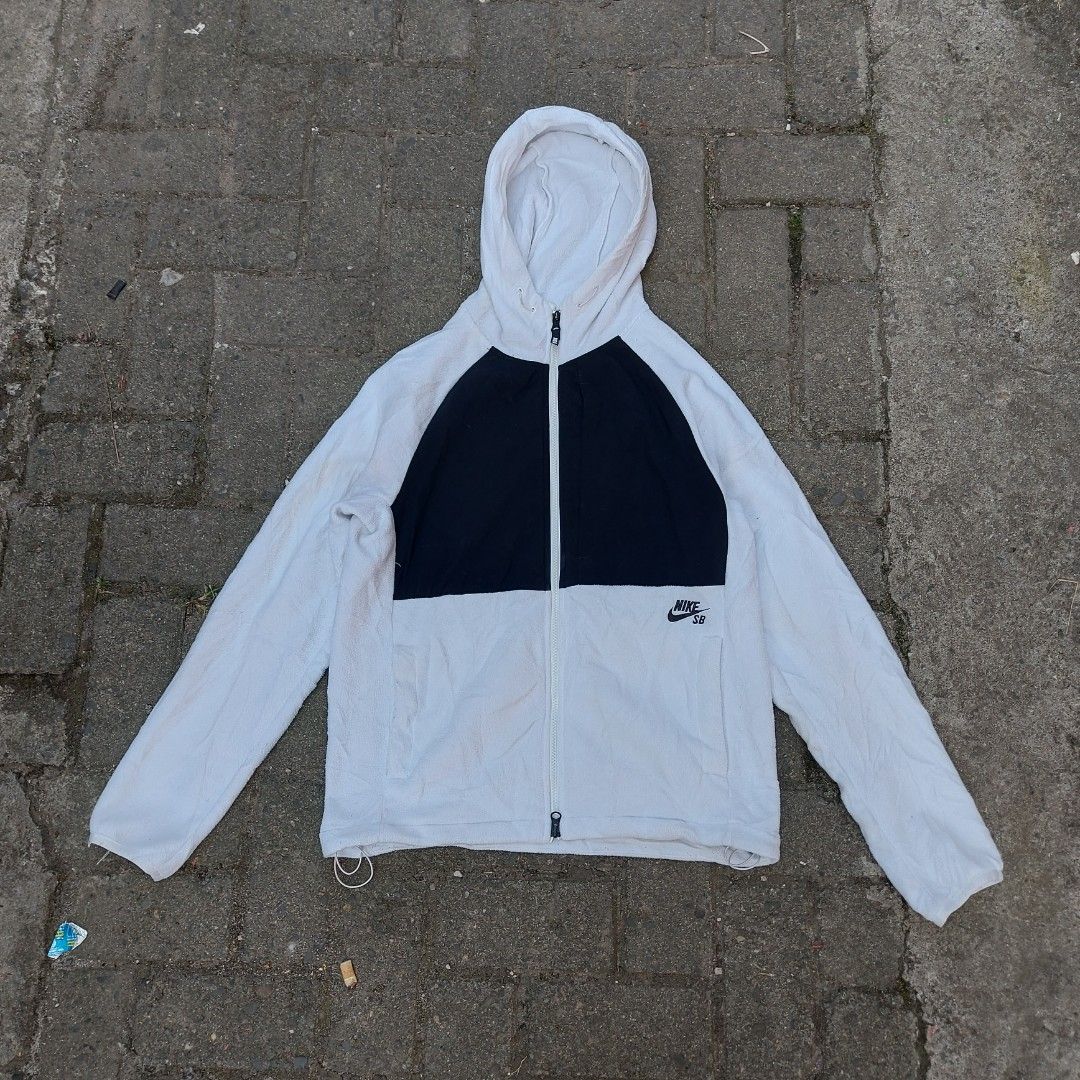 Hoodie Full Zip Nike Sb Polartec Fesyen Pria Pakaian Baju Luaran di Carousell