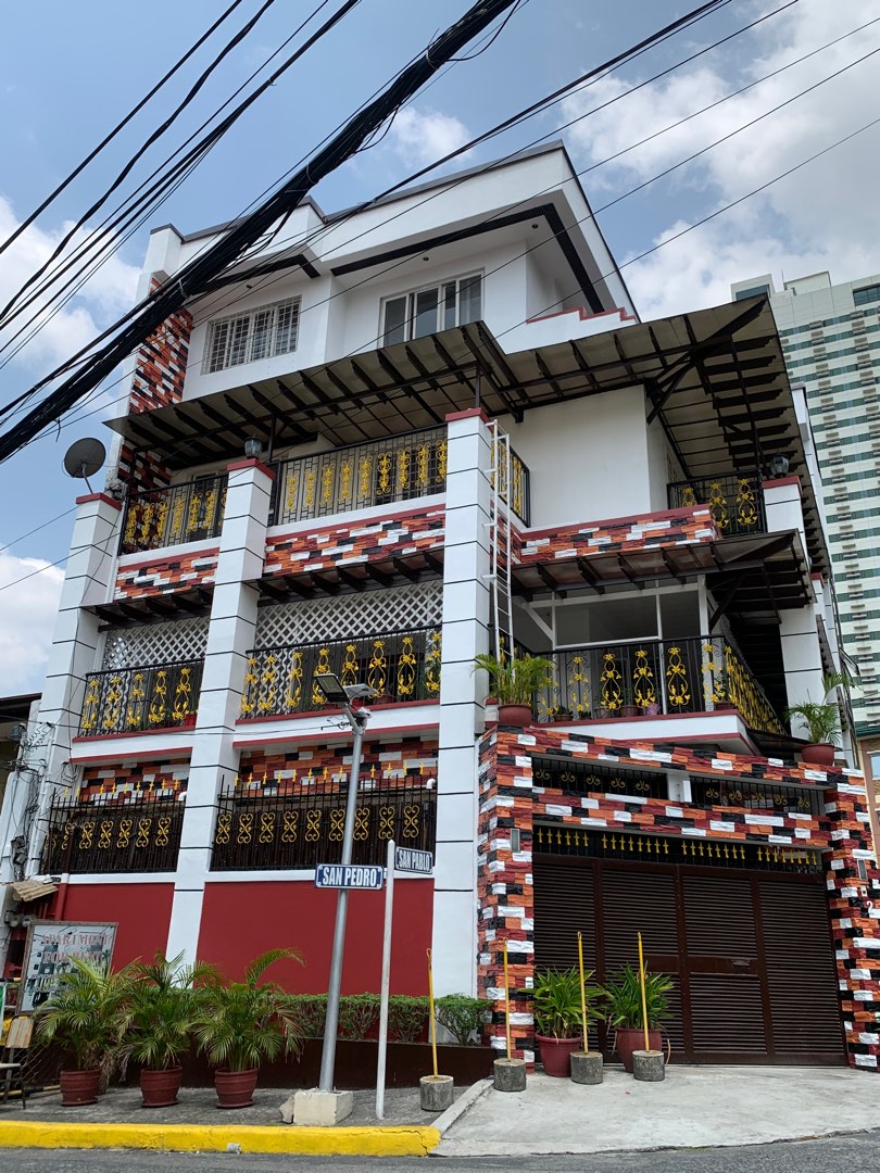 House and lot in Kapitolyo Pasig, Property, For Sale, Lot on Carousell