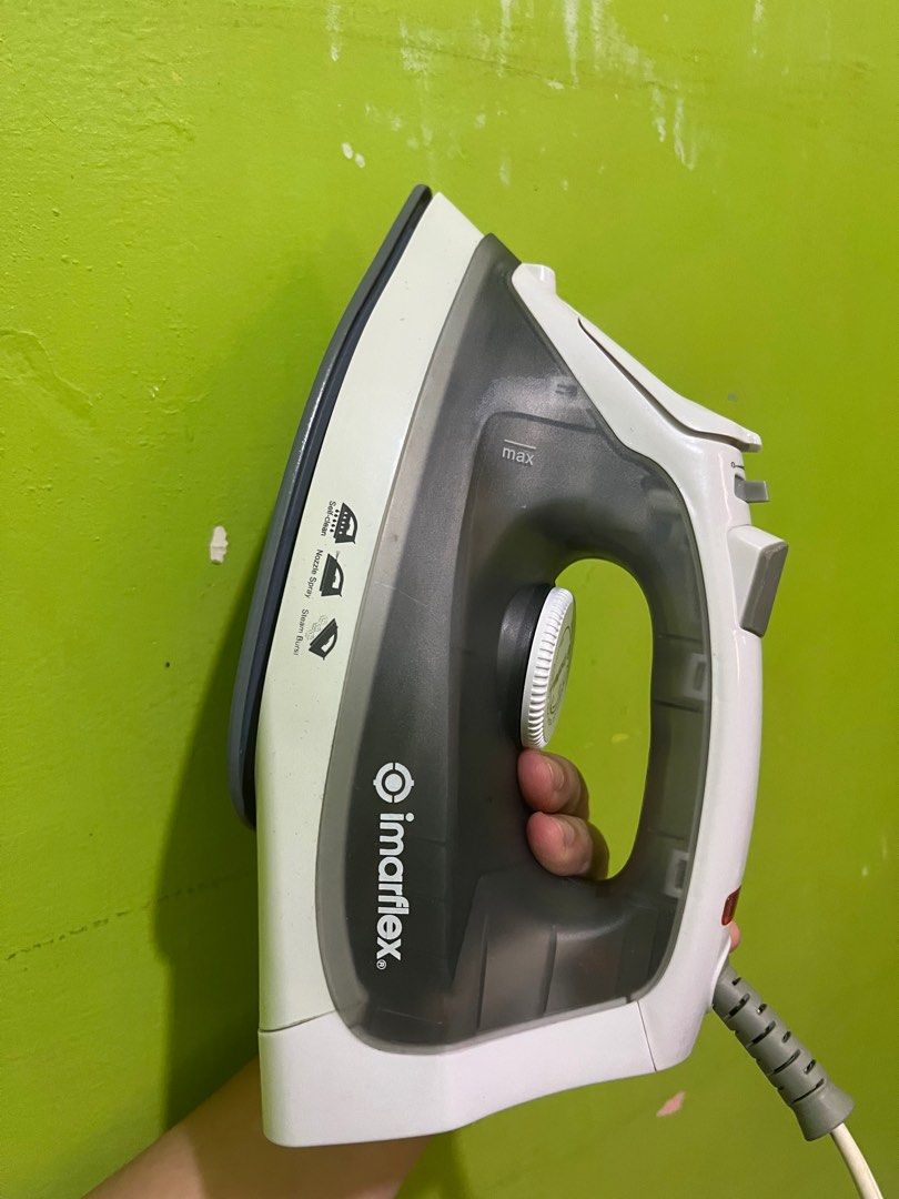 Imarflex Ceramic Sole Plate Steam Iron IRS-400 (Category: Irons & Steamers) located in Santa Rosa. Submitted by reignsebag85059 (Listing ID 1225177243, Image 3). Description: FEATURES: -Ceramic Sole Plate -Nozzle Spray -Thermal Safety Fuse -Self-clean Feature -Steam Burst Function -Heat Resistant Handle -Variable Temperature Control No box included, but guaranteed that it is used few times lang. .