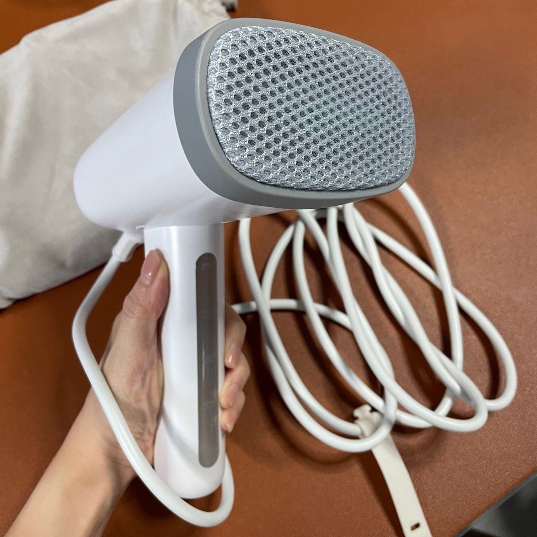 IUIGA Handheld Garment Steamer, TV & Home Appliances, Irons & Steamers