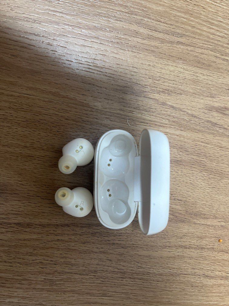 JBL Bluetooth earbuds63612114329473113