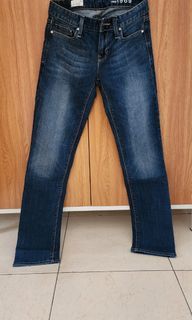 Jeans Gaps