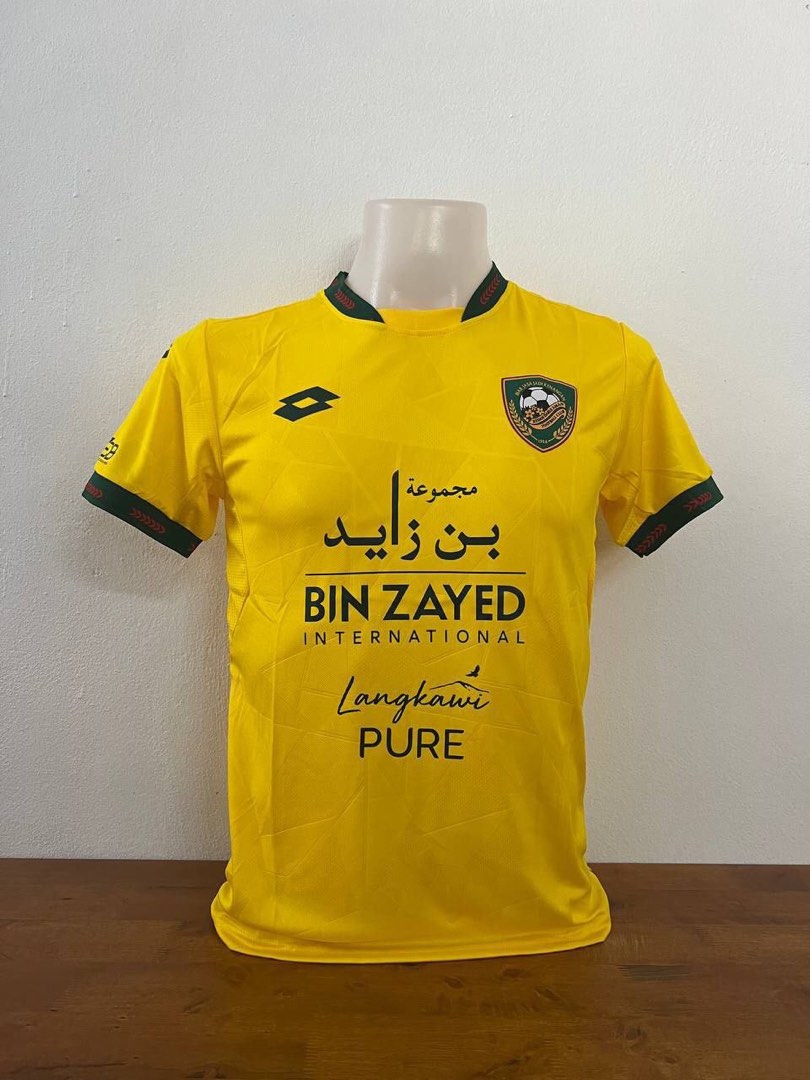 Kedah Home Player Issue 2023, Men's Fashion, Activewear on Carousell