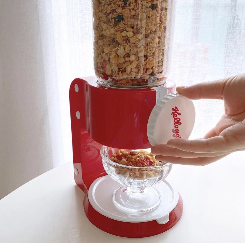 Kellogg Cereal Dispenser, Furniture & Home Living, Kitchenware