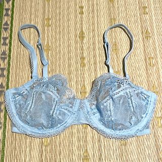 （分類：）位於 。 由 hkqqstore 提交（商品編號 1225211842，圖片 1）。簡介： 。