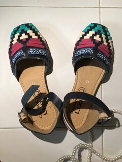 (Category: ) located in . Submitted by freckles.speckles (Listing ID 1225211566, Image 1). Description: .