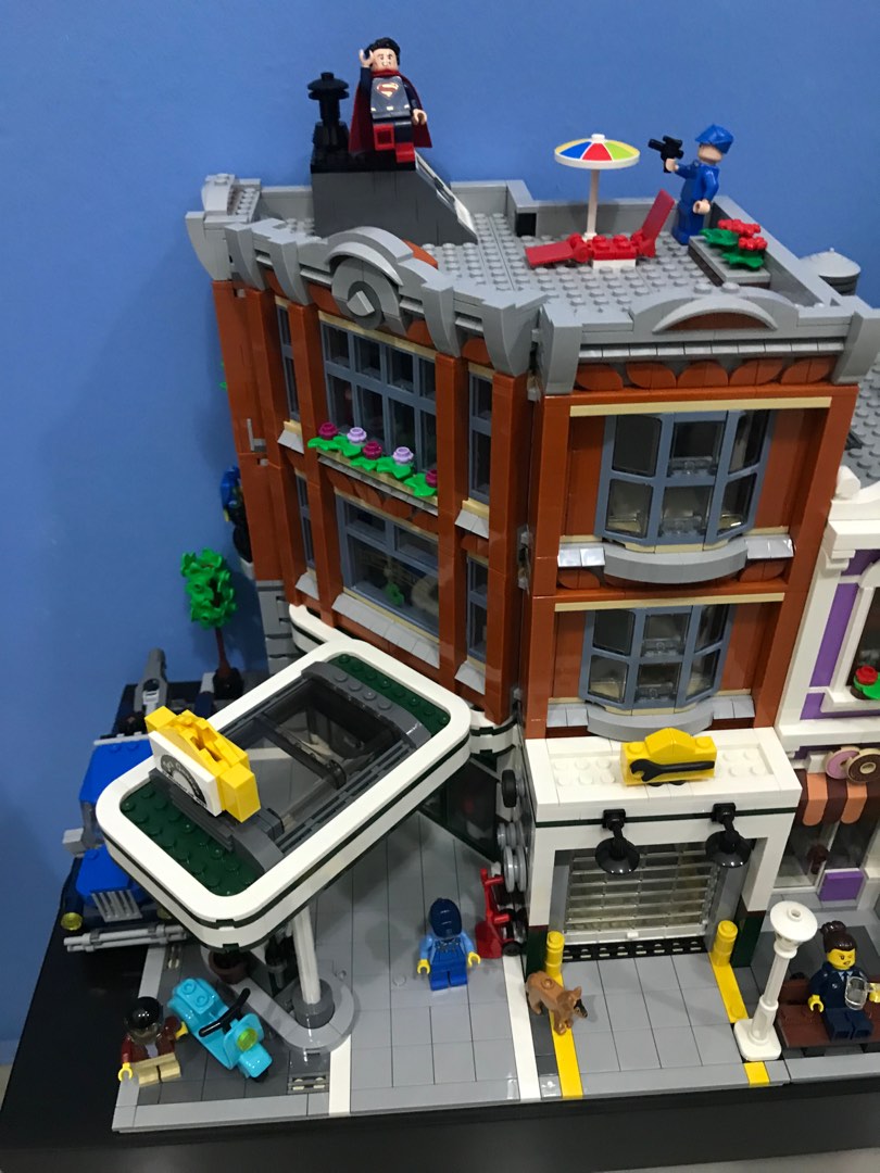 Lego Corner Garage 10264, Hobbies & Toys, Toys & Games on Carousell