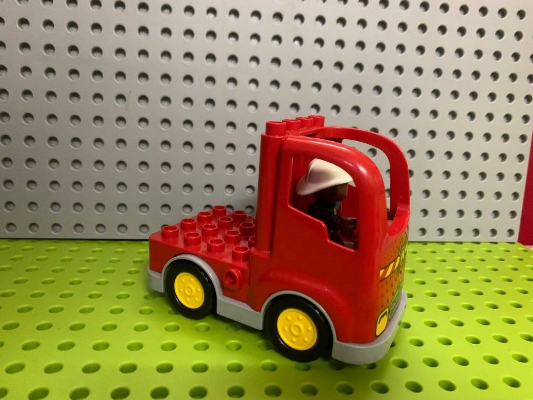 Duplo semi hotsell truck