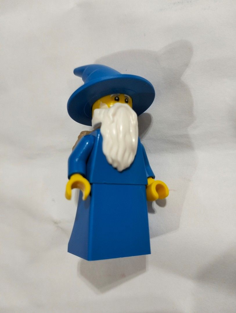 Lego Minifigure majisto wizard, Hobbies & Toys, Toys & Games on Carousell