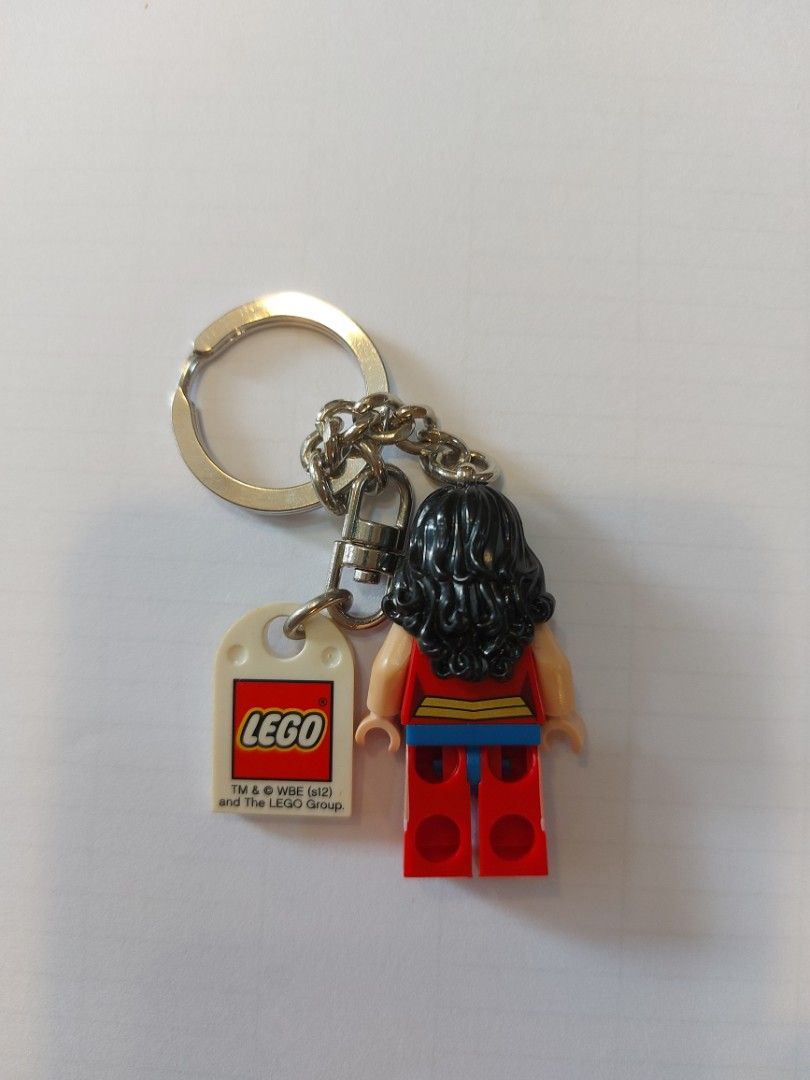 Lego wonder woman keyring