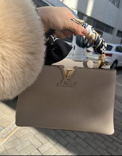 (Category: ) located in . Submitted by luxury_district.korea (Listing ID 1225137163, Image 1). Description: .