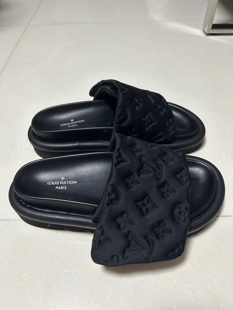 Pool pillow cloth sandal Louis Vuitton Black size 38 EU in Cloth