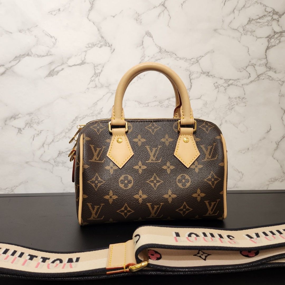 LOUIS VUITTON Monogram Canvas Speedy 35, Luxury, Bags & Wallets on Carousell