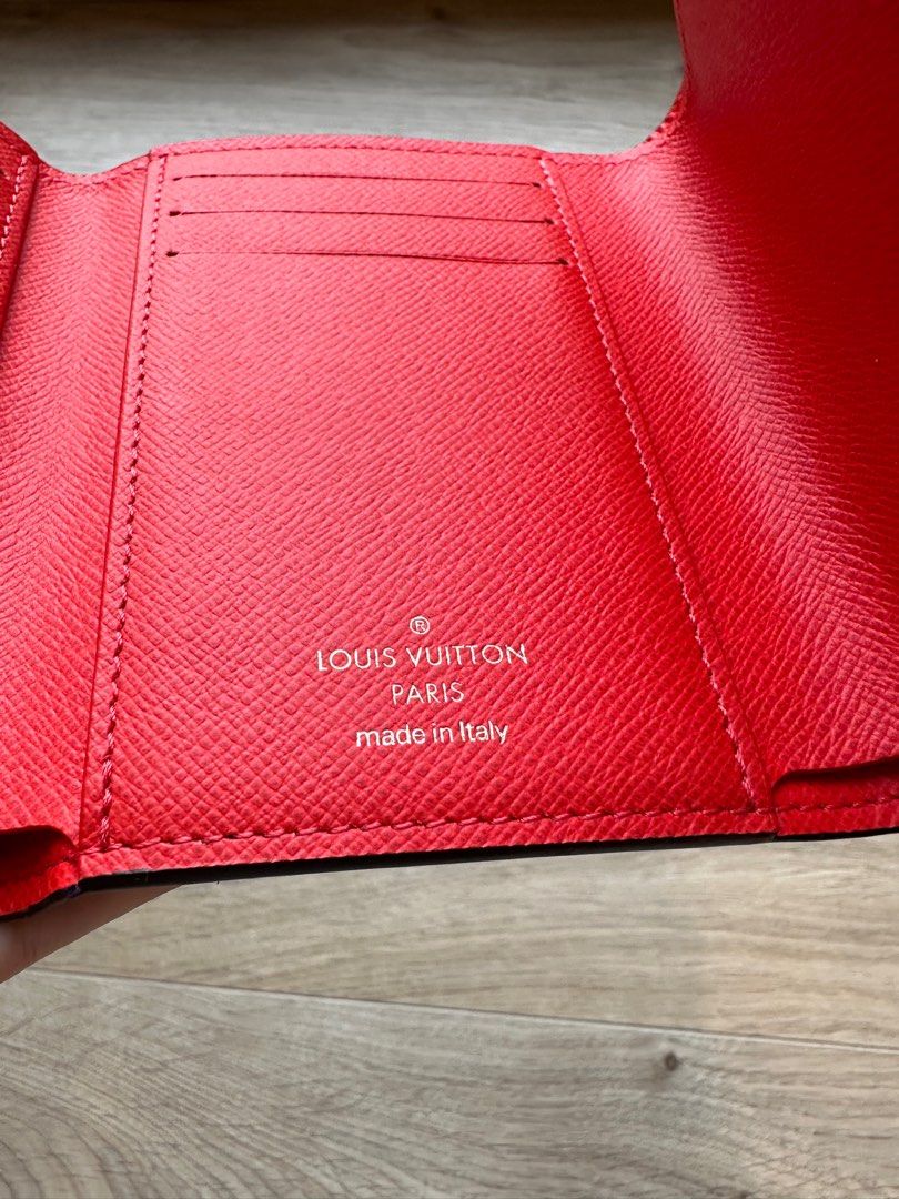 M41938 Classic Designer VICTORlNE Wallet Hasp Button Women Short