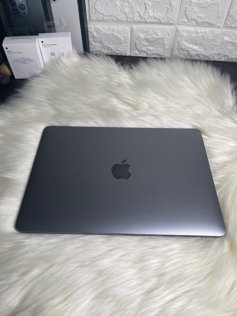 Macbook retina 12 inch 2016 core m7, Computers & Tech, Laptops ...