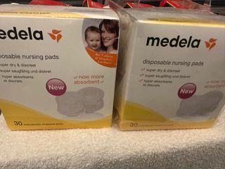  Medela Nursing Pads, Disposable Breast Pad, Pack of 60 : Medela  : Baby