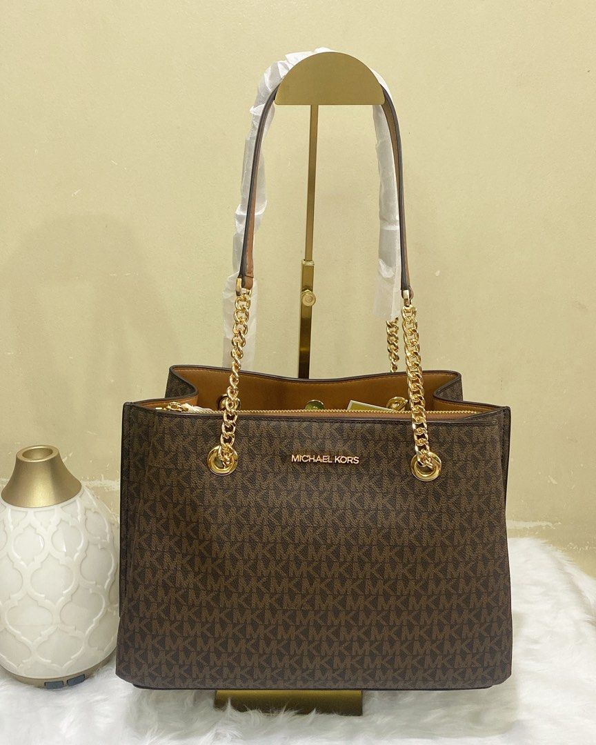 Michael Kors Teagan Large Logo Shoulder Bag, Luxury, Bags & Wallets on