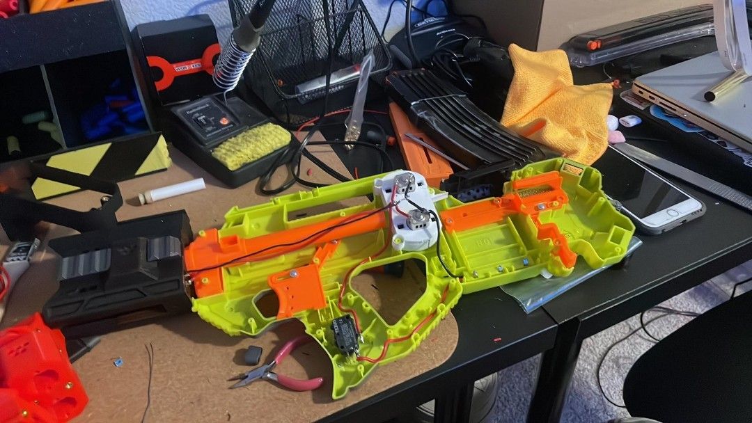 Nerf rayven mod (The Crocuta 777 MK2 ), 興趣及遊戲, 玩具 & 遊戲類 - Carousell