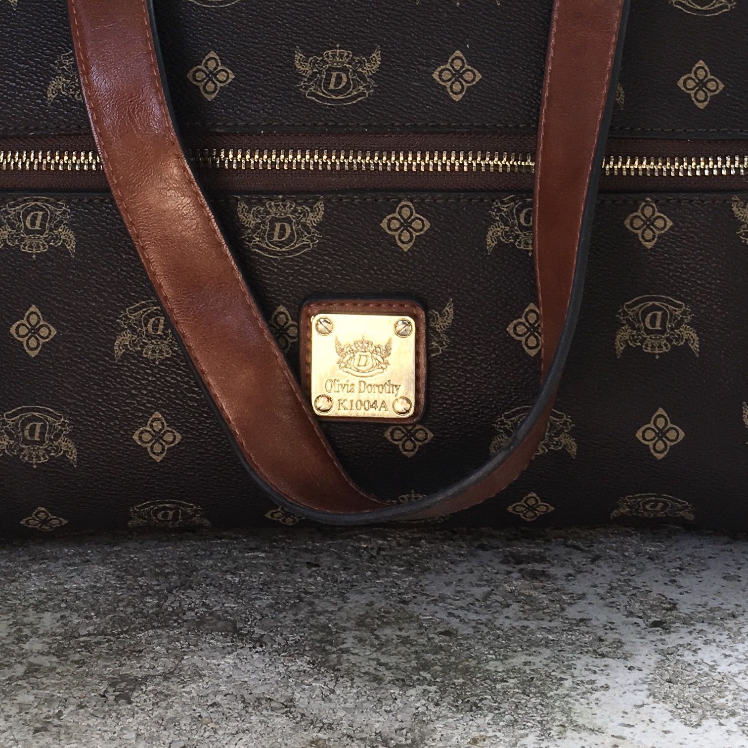 Olivia Dorothy Leather Shoulder Bag Luxury Bags Wallets on Carousell