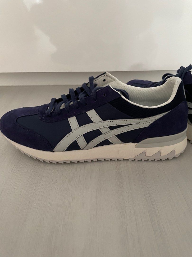 onitsuka tiger purple