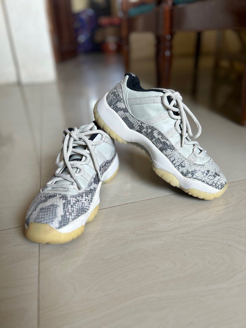 light bone jordan 11 shirt