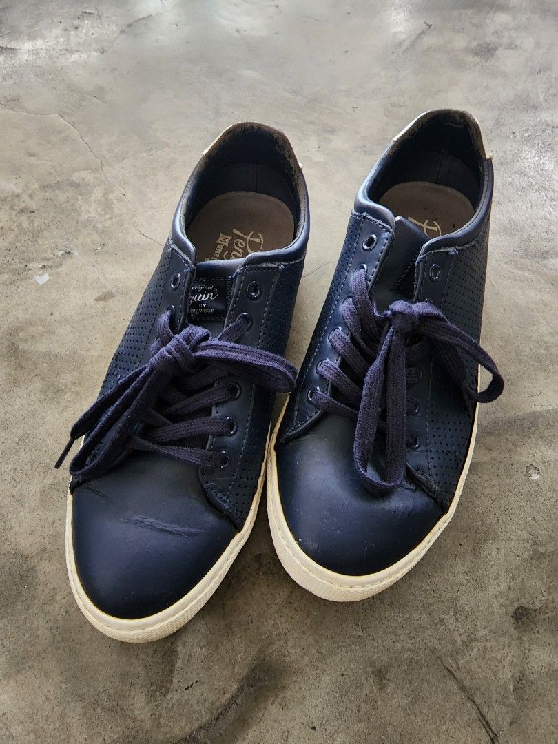 Penguin Navy Blue Sneakers (Category: Casual Shoes) located in Makati City. Submitted by ejsgmd (Listing ID 1225107330, Image 1). Description: RFS: Decluttering for extra income Last Price as posted. Payment thru GCash or Security Bank. Delivery/pick up care of buyer..