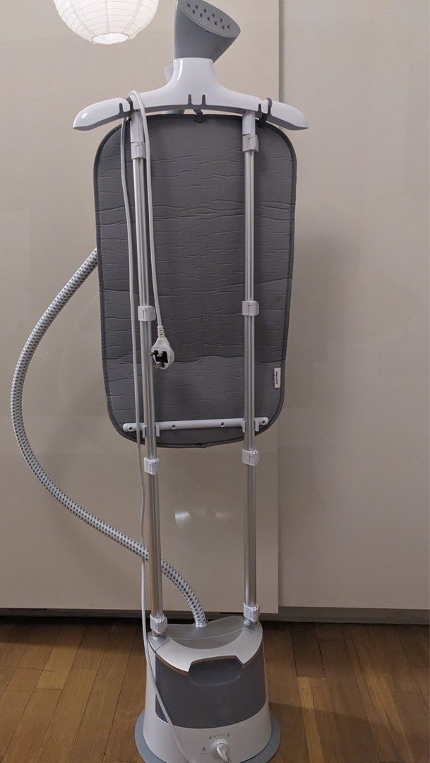 Philips GC487 easy touch steamer, TV & Home Appliances, Irons