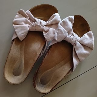 (Kategori: ) berada di . Dikirim oleh _rosycheeks (ID iklan 1225173505, Gambar 1). Deskripsi: .