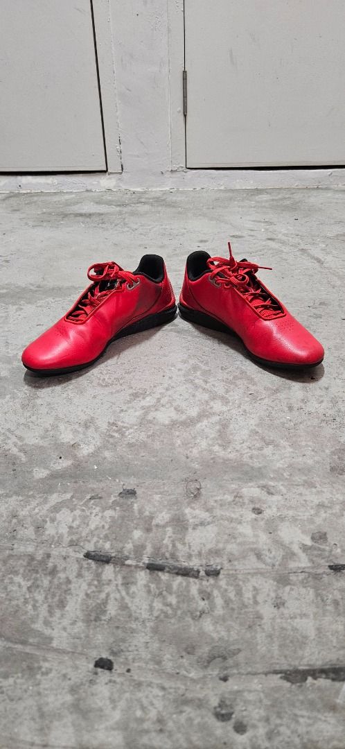 Caterpillar shoes red sales