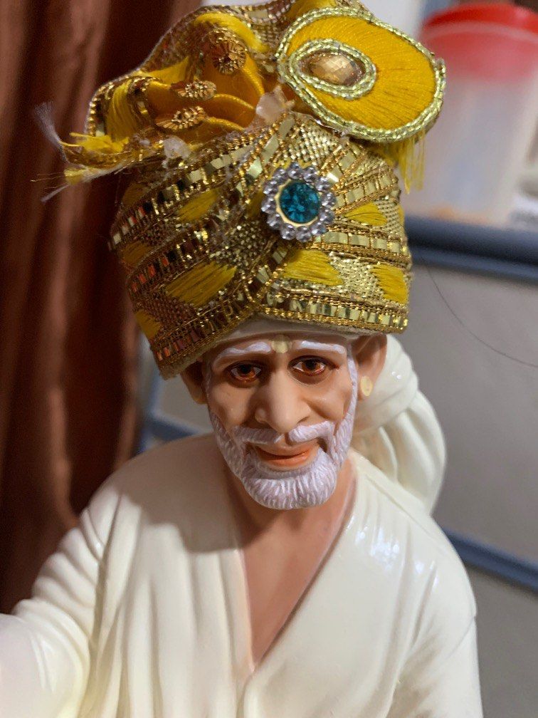 Sai baba statue, Everything Else on Carousell
