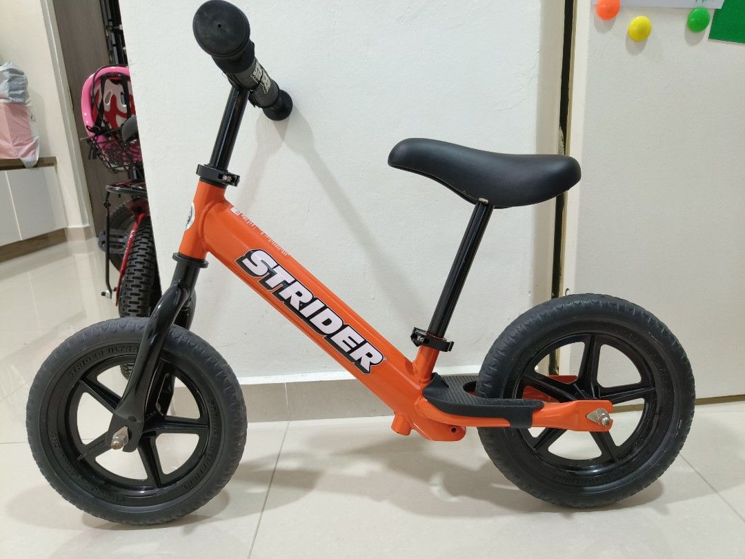 Strider 12 classic balanced bike orange, Sports Equipment, Bicycles