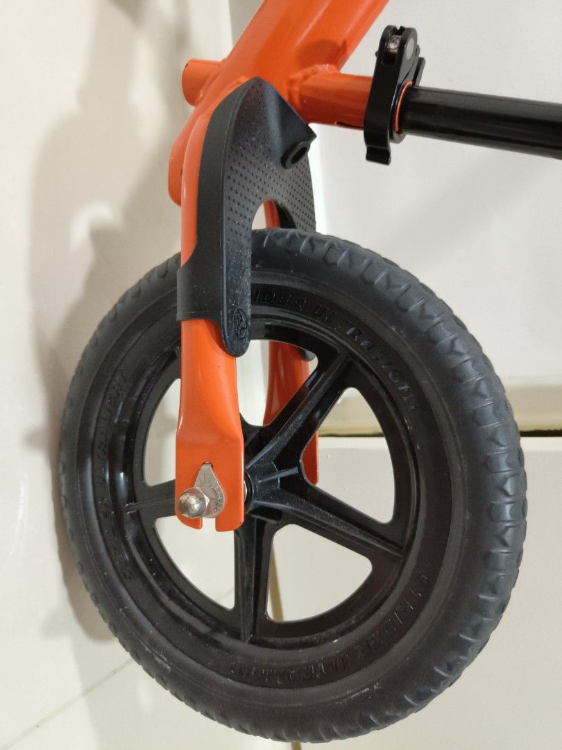 Strider 12 classic balanced bike orange, Sports Equipment, Bicycles ...