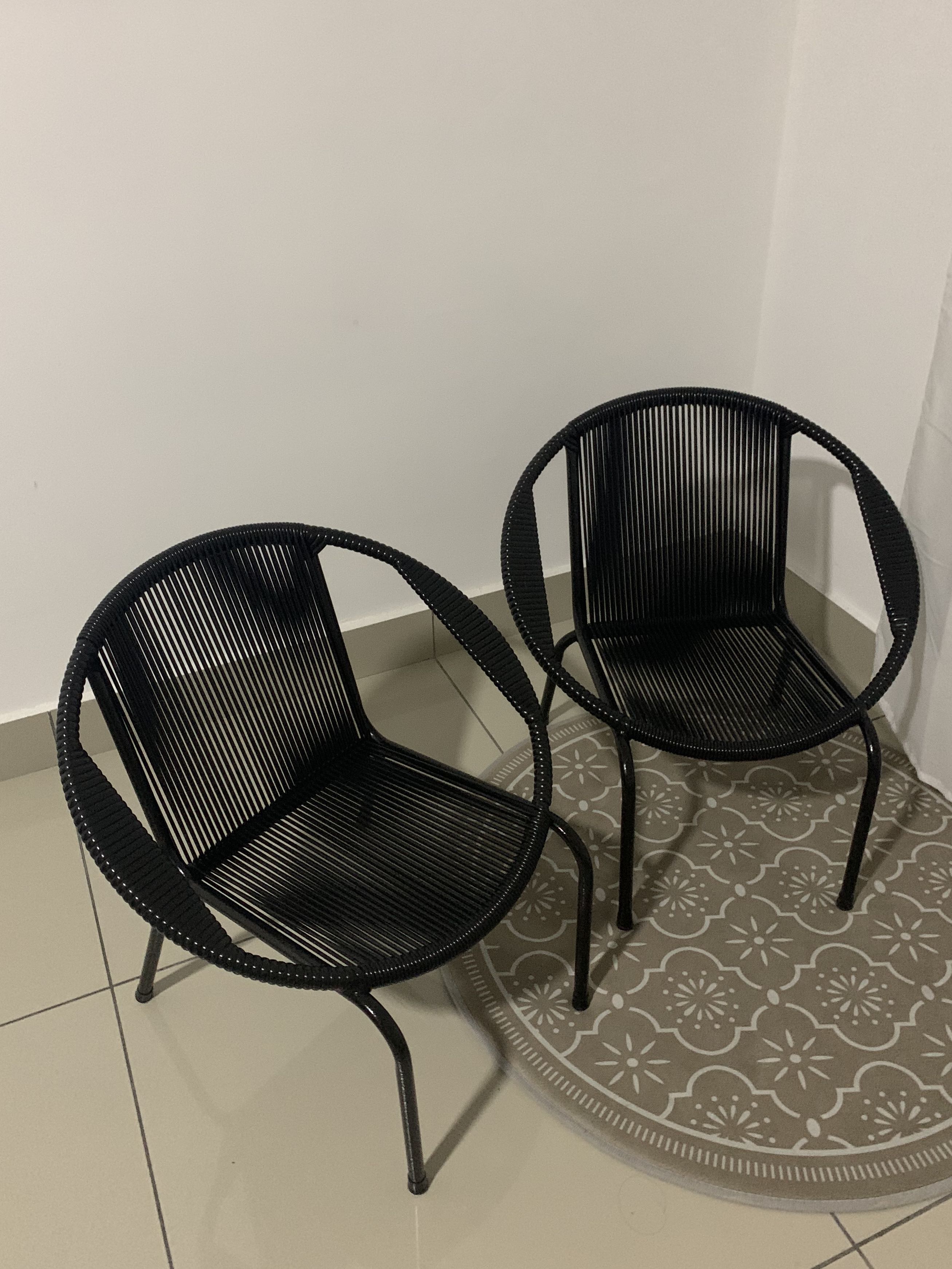 String Round Chair