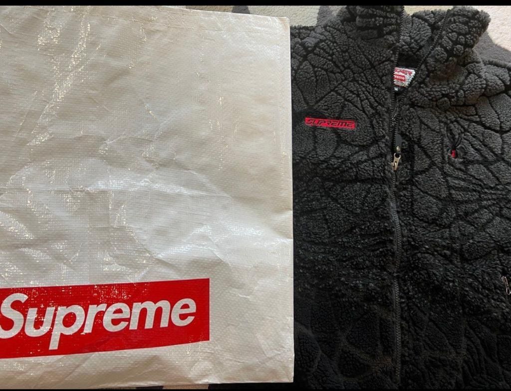 Supreme Spyder Web Polar Fleece Jacket - BLACK, 名牌, 服裝- Carousell