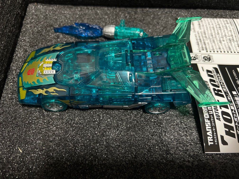 Takara Tomy Transformers United autobot cavalier hot rod blue