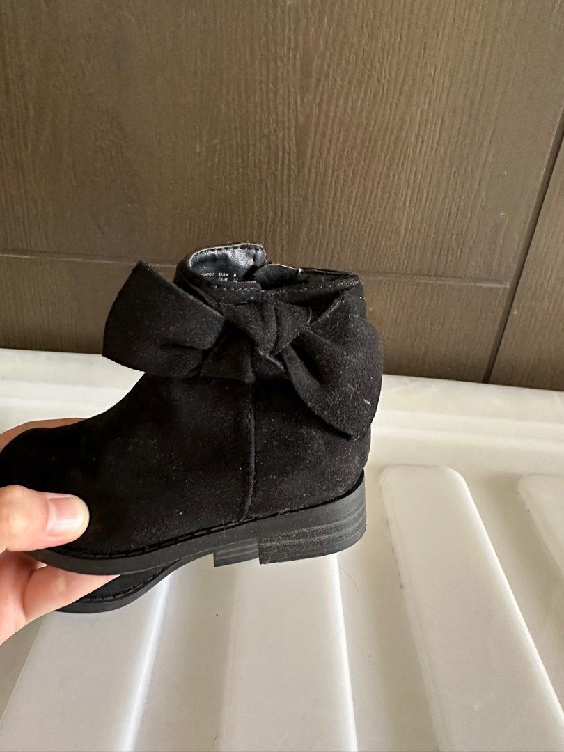 Toddler Boots - Black (Category: Babies & Kids Fashion) located in Pasig City. Submitted by hello.spring (Listing ID 1225158778, Image 3). Description: Toddler Boots - Black Size 6 US Bought in Payless Megamall. Original Price: Php1,250 Selling Low: Php 950 Never used. Nakalimutan kasi nakastock lang..