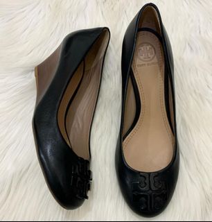 (Kategori: ) berada di . Dikirim oleh lhya_preloved (ID iklan 1225282204, Gambar 1). Deskripsi: .