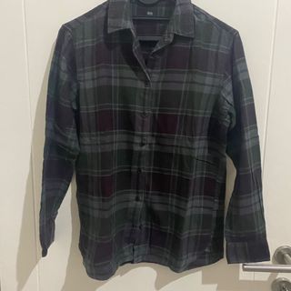 uniqlo checkered shirt
