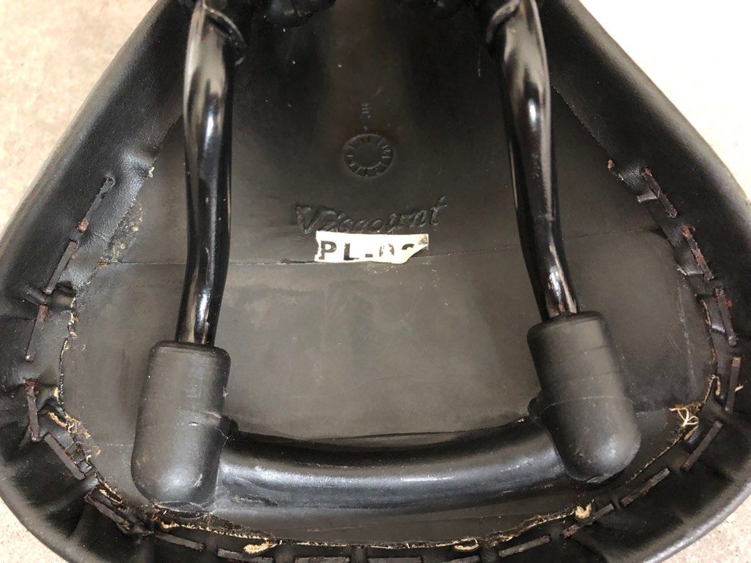 Selle BMX GT Viscount Taille M (22cm) - Noire - Old School Freestyle Années 2000