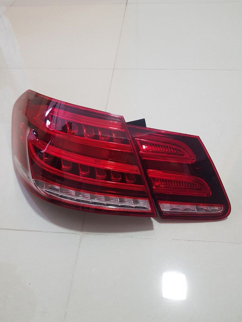 W212 E class tail lights tail lamps full set, Car Accessories, Accessories on Carousell