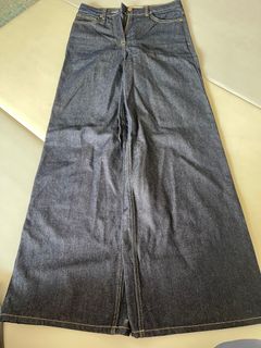 （分類：）位於 。 由 eesquared 提交（商品編號 1225142698，圖片 1）。簡介： 。