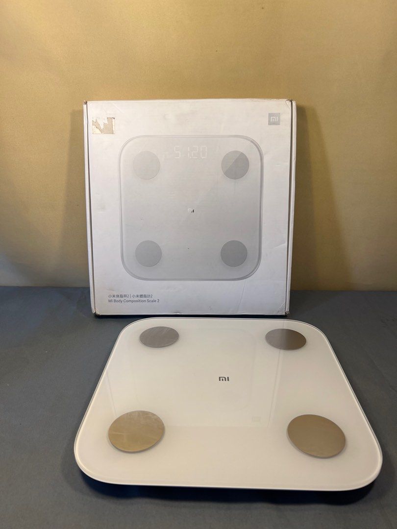 Xiaomi Body Composition Scale 2 (Category: Health Monitors & Weighing Scales) located in Quezon City. Submitted by lucas_luxuries (Listing ID 1225283331, Image 1). Description: New Flaws in box Original .