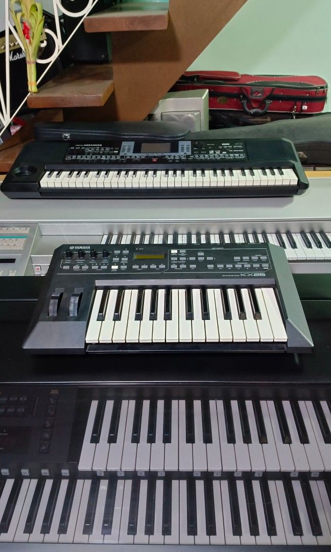 YAMAHA KX25