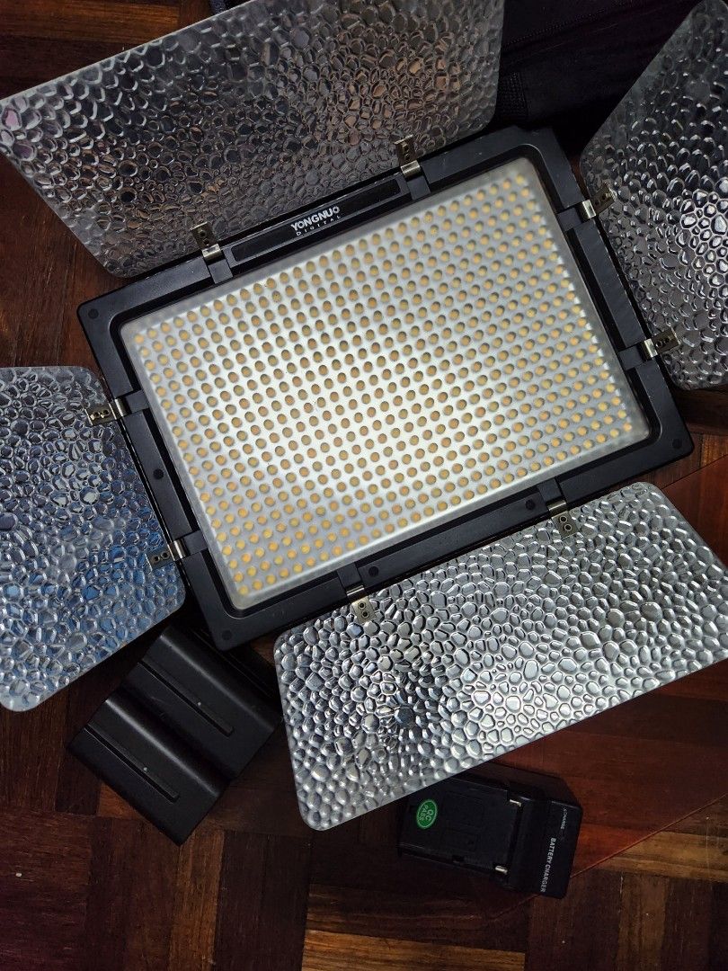 Yongnuo YN 600 ii Led Light panel, Photography, Photography Accessories ...
