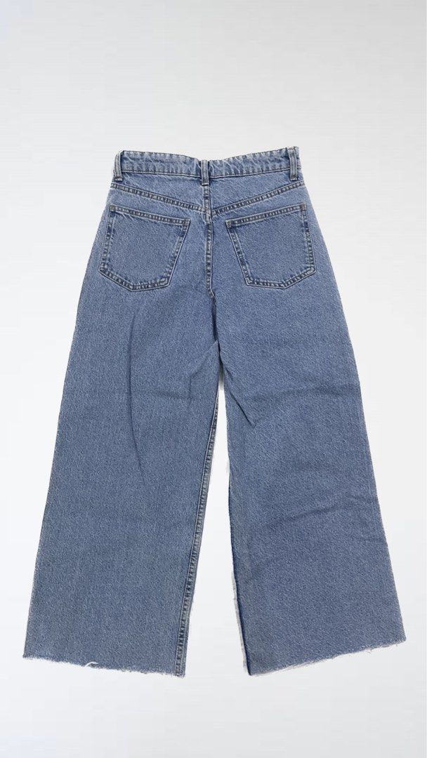Zara wide leg jeans on Carousell